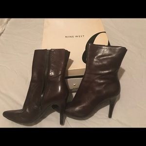 Nine West Goor, size 10, color dark brown